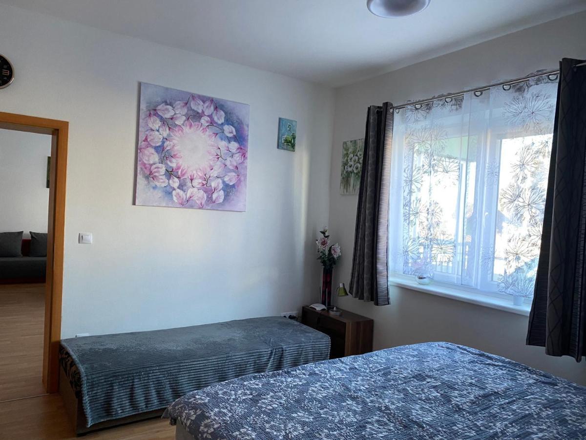Apartman c.8 Magnolie Třeboň Exterior foto