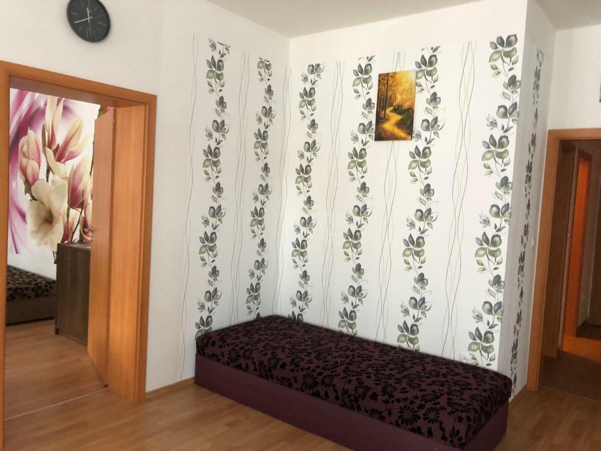 Apartman c.8 Magnolie Třeboň Exterior foto