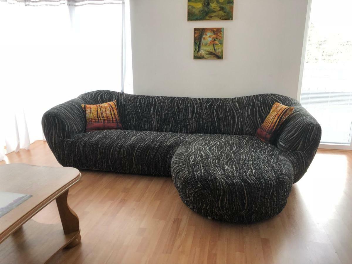 Apartman c.8 Magnolie Třeboň Exterior foto