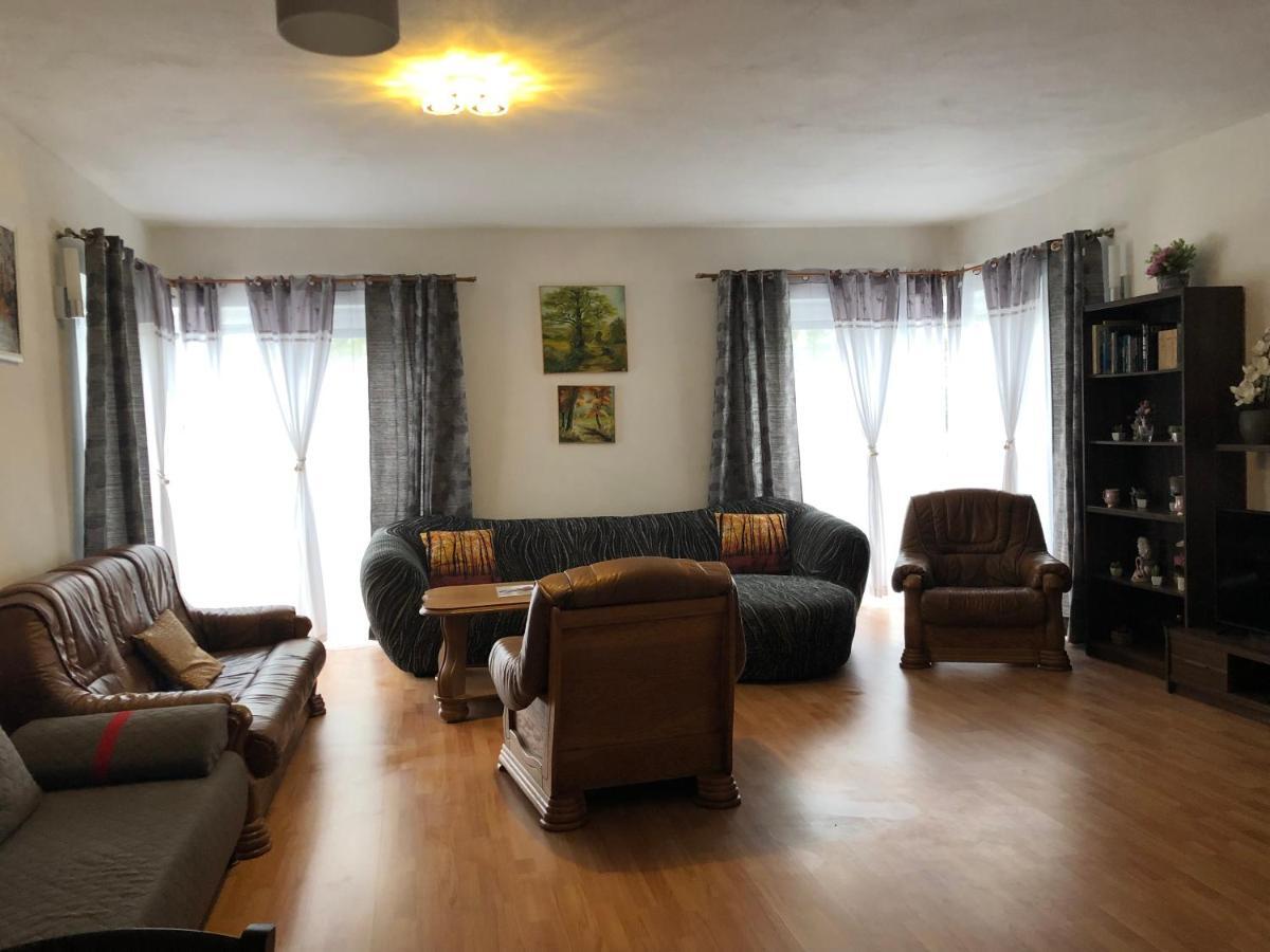 Apartman c.8 Magnolie Třeboň Exterior foto